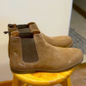 Crown Vintage Chelsea Boot Size 11.5